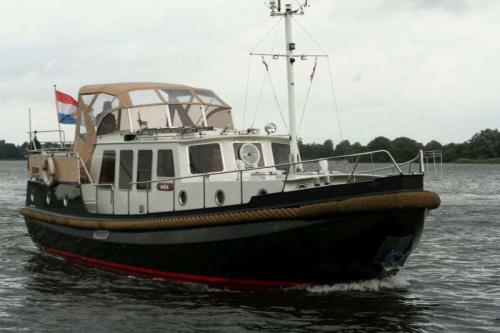 LINSSEN CLASSIC STURDY 40 AC "NINA"